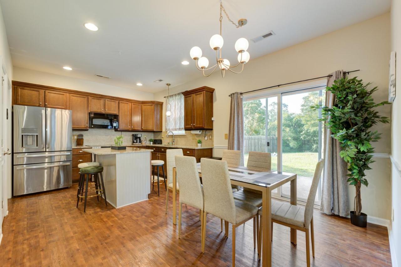 Mulberry Home With Pond View Charleston Bagian luar foto